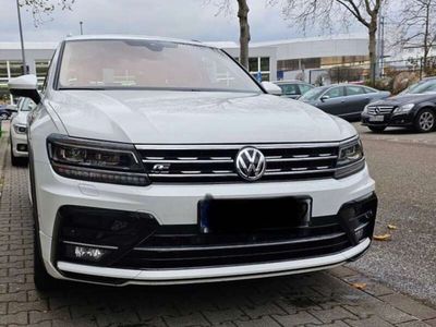 gebraucht VW Tiguan Tiguan2.0 TDI SCR 4Motion DSG Highline