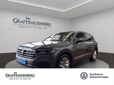 Gebraucht VW Touareg Basis 231 PS (169 kW) 2023 Grau SUV