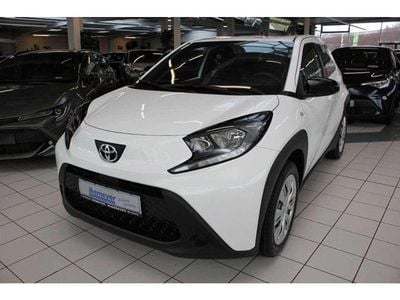 Schneeweiß Neu 2025 Toyota Aygo X Business Edition SUV | 16.490 € (Guter Preis)