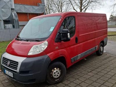 Second-hand Fiat Ducato 131 CP (96 kW) 2012 Roșu Van