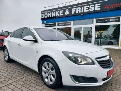 Gebraucht Opel Insignia 170 PS (125 kW) 2016 Weiß Limousine