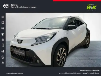 Gebraucht Toyota Aygo X X-Black 72 PS (52 kW) 2024 Weiß SUV