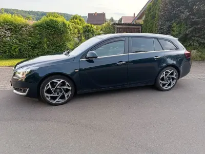 Gebraucht Opel Insignia Eco 194 PS (142 kW) 2013 Grün Kombi