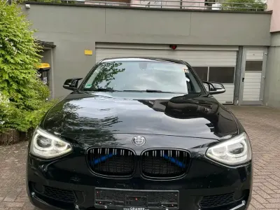 Gebraucht BMW 116 Sport Line 136 PS (100 kW) 2014 Schwarz Kleinwagen