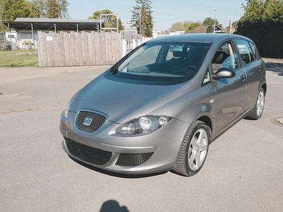 Second-hand Seat Altea 102 CP (75 kW) 2005 Gri Monovolum