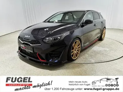 Gebraucht Kia ProCeed Sport 204 PS (150 kW) 2023 Schwarzmet. Kombi