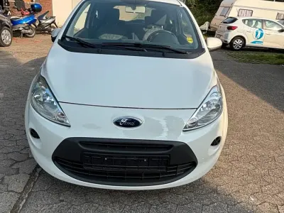Gebraucht Ford Ka 65 PS (47 kW) 2014 Weiß Kleinwagen