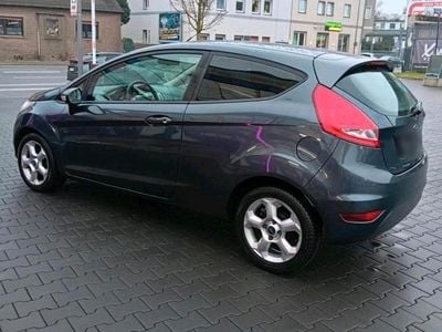 Gebraucht Ford Fiesta 82 PS (60 kW) 2009 Andere farben Kleinwagen