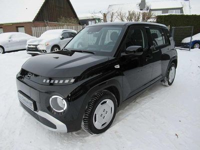 Grau Gebraucht 2025 Hyundai Inster Kleinwagen | 19.950 €