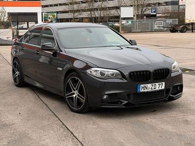Second-hand BMW 530 Sport Line 258 CP (189 kW) 2011 Negru Berlinǎ