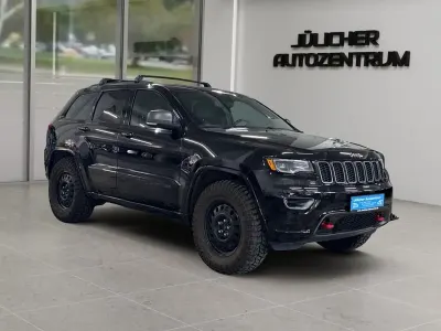 Gebraucht Jeep Grand Cherokee Trailhawk 389 PS (286 kW) 2021 Schwarz SUV