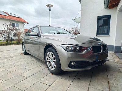 Gebraucht BMW 320 190 PS (139 kW) 2016 Grau Kombi