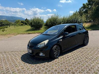 Second-hand Opel Corsa Edition 211 CP (155 kW) 2012 Negru Hatchback