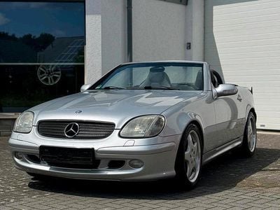 Gebraucht Mercedes SLK320 218 PS (160 kW) 2001 Silber Cabrio