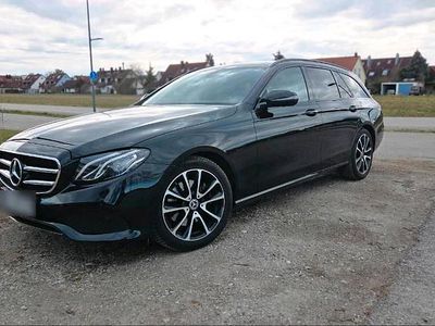 Gebraucht Mercedes E200 197 PS (144 kW) 2019 Schwarz Kombi