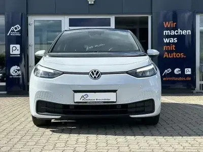 Gebraucht VW ID.3 Pro Performance 150 kW (204 PS) 2021 Gletscherweiß Kleinwagen