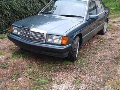 Gebraucht Mercedes 190 160 PS (117 kW) 1992 Grün Limousine