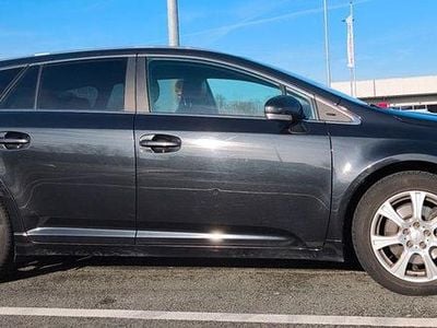 Schwarz Gebraucht 2012 Toyota Avensis Executive Kombi | 3.500 € (Superpreis)