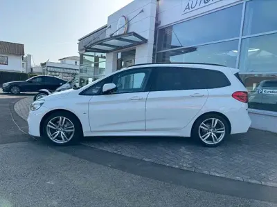 Gebraucht BMW 220 Gran Tourer M Sport 190 PS (139 kW) 2016 Weiß (alpinweiss iii) Van / Kleinbus