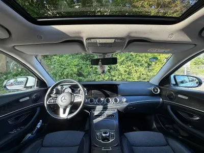Gebraucht Mercedes E220 194 PS (142 kW) 2018 Weiß Kombi