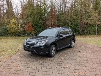 Gebraucht Subaru Forester Active 147 PS (108 kW) 2015 Schwarz SUV