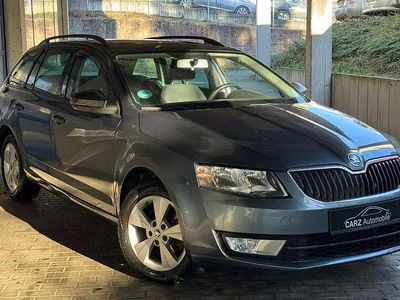 Brilliantsilber metallic Gebraucht 2015 Skoda Octavia Ambition Kombi | 4.300 € (Teuer)