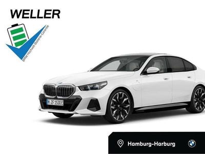 Gebraucht BMW 550e M Sport 489 PS (359 kW) 2025 Alpinweiss iii (weiß) Limousine