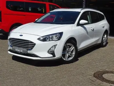 Gebraucht Ford Focus Cool & Connect 150 PS (110 kW) 2021 Weiß Limousine