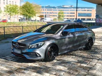 Second-hand Mercedes CLA250 218 CP (160 kW) 2017 Gri Berlinǎ