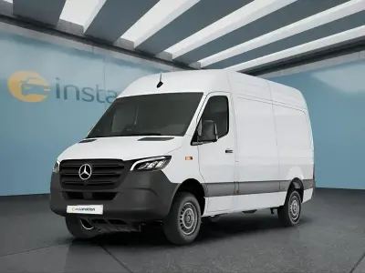 Gebraucht Mercedes Sprinter 190 PS (139 kW) 2025 Weiß Van