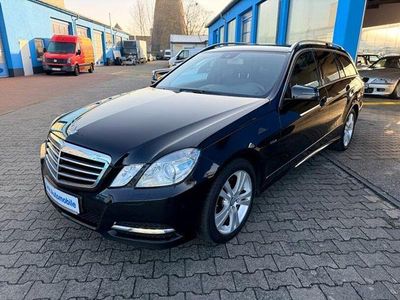 Gebraucht Mercedes E250 Avantgarde 204 PS (150 kW) 2010 Schwarz Kombi
