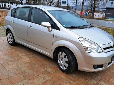 Gebraucht Toyota Corolla Verso 129 PS (94 kW) 2006 Silber Van / Kleinbus