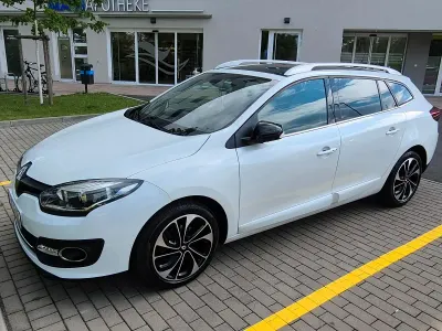 Gebraucht Renault Mégane GrandTour 131 PS (96 kW) 2016 Weiß Kombi