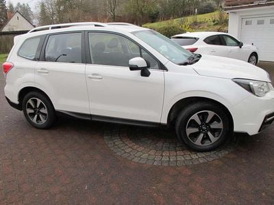 Weiß Gebraucht 2017 Subaru Forester SUV | 10.000 € (Etwas zu teuer)