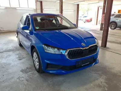 Gebraucht Skoda Fabia Ambition 95 PS (69 kW) 2022 Blau Kleinwagen