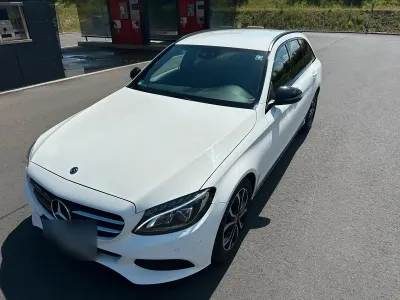 Gebraucht Mercedes C200 Night 140 PS (102 kW) 2017 Weiß Kombi