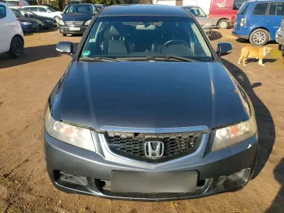 Gebraucht Honda Accord 140 PS (102 kW) 2004 Silber Kombi