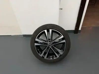 Gebraucht Mercedes B220 190 PS (139 kW) 2019 Denimblau Kleinwagen
