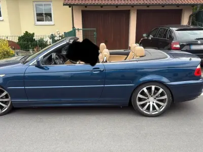 Gebraucht BMW 320 Cabriolet 170 PS (125 kW) 2004 Blau Cabrio