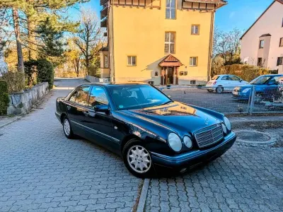 Gebraucht Mercedes E200