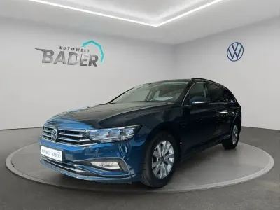 Używany VW Passat Business 150 KM (110 kW) 2022 Niebieski Kombi