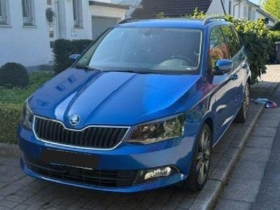Second-hand Skoda Fabia 110 CP (80 kW) 2015 Albastru Break