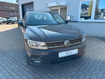 Usata VW Tiguan Comfortline 150 CV (110 kW) 2020 Grigio SUV