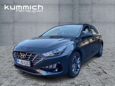 Dark knight Gebraucht 2024 Hyundai i30 Turbo Limousine | 21.190 € (Fairer Preis)