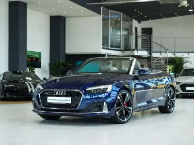 Gebraucht Audi A5 Cabriolet Advanced 204 PS (150 kW) 2021 Navarrablau metallic Cabrio