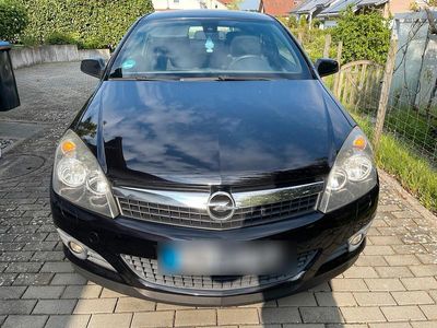 Opel Astra GTC