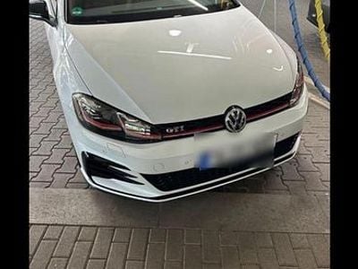 Gebraucht VW Golf VII GTI 230 PS (169 kW) 2018 Weiß Kleinwagen