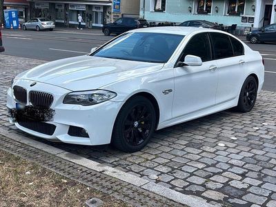 Gebraucht BMW 525 M Sport 156 PS (114 kW) 2013 Weiß Limousine