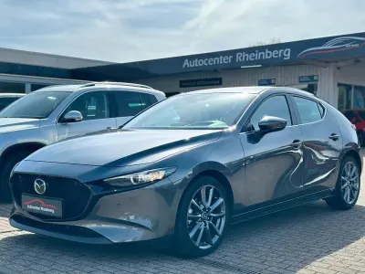 Używany Mazda 3 Selection 122 KM (89 kW) 2020 Szary Sedan/Limuzyna