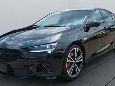 Gebraucht Opel Insignia Sport 230 PS (169 kW) 2021 Schwarz metallic